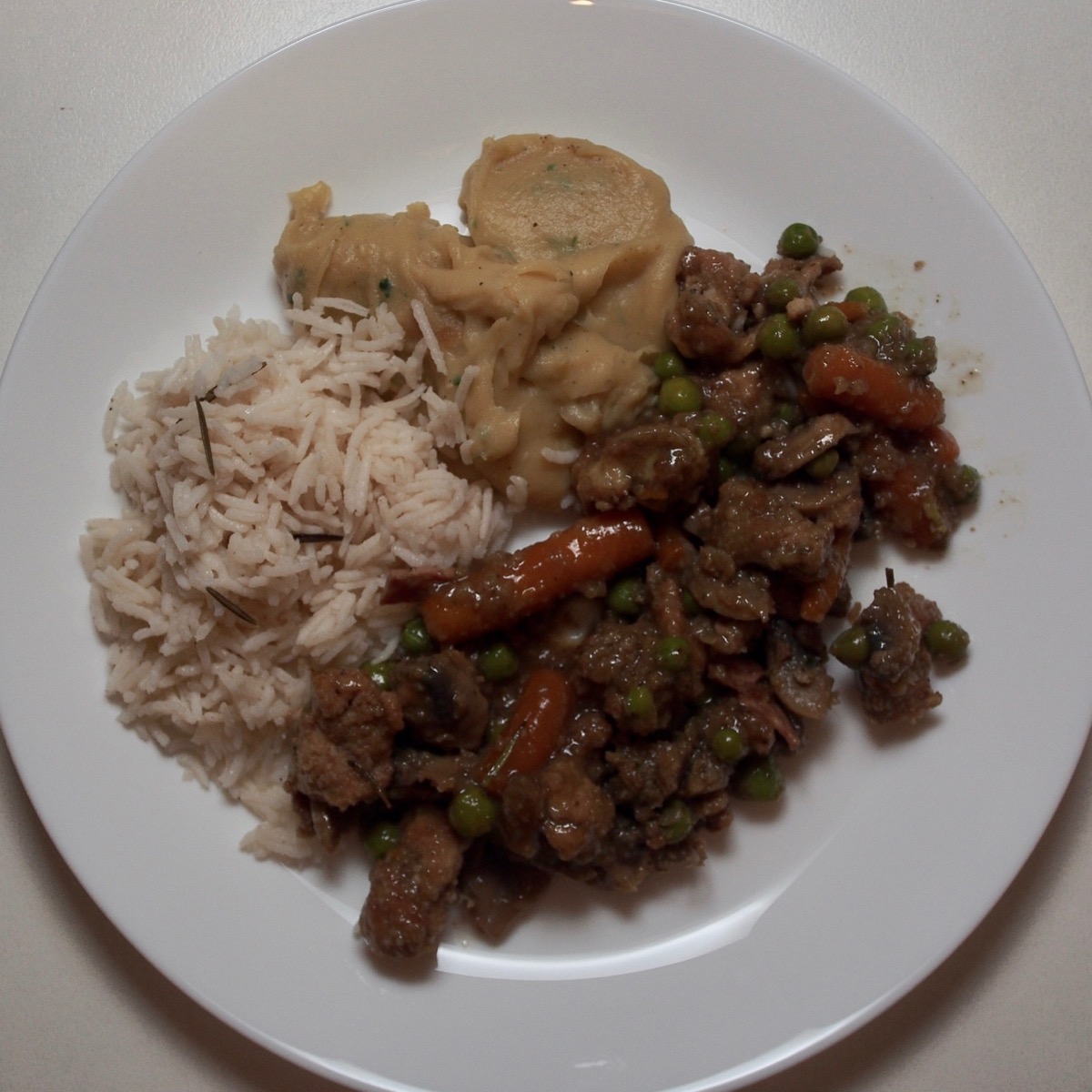 Salami and mushroom chicken